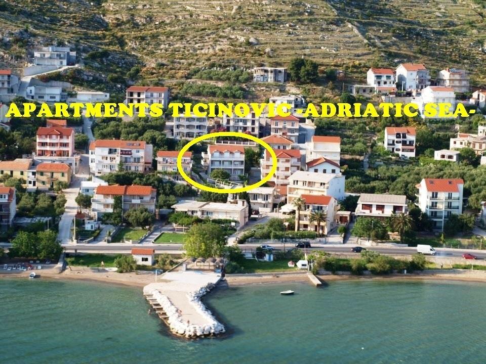 Apartments Ticinovic Omis Exterior photo