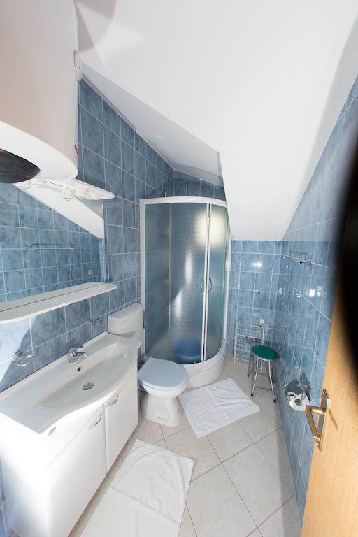 Apartments Ticinovic Omis Room photo